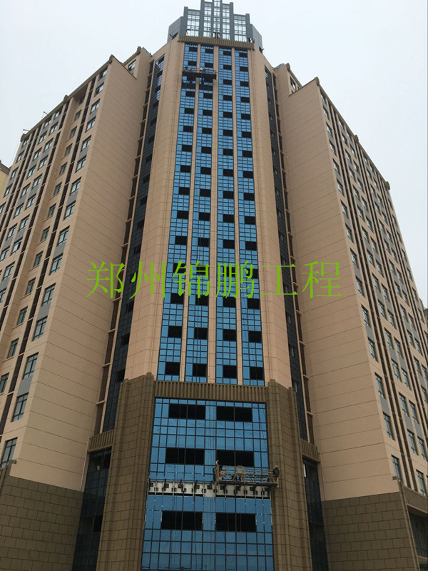 新鄭幕墻外墻現場